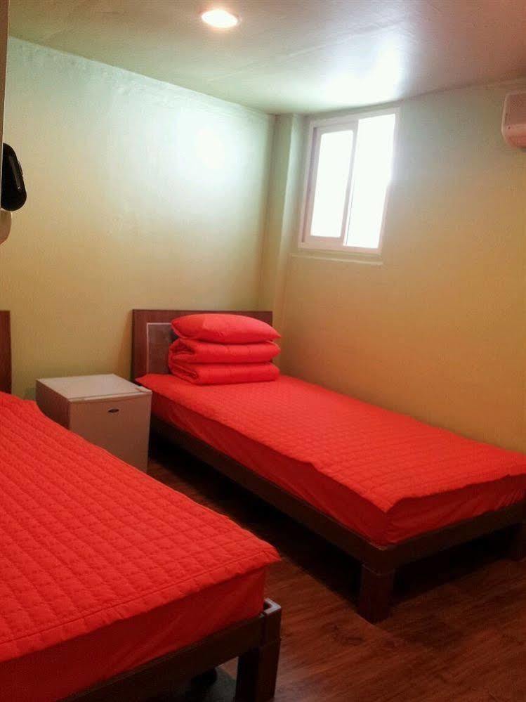 Chris Hostel Seoul Eksteriør bilde