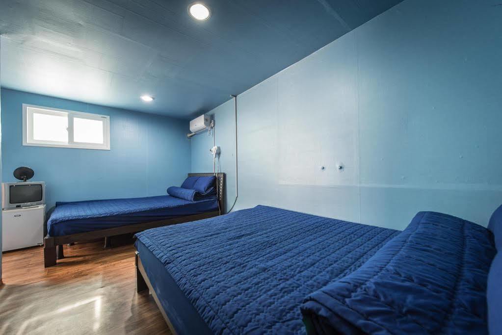 Chris Hostel Seoul Eksteriør bilde